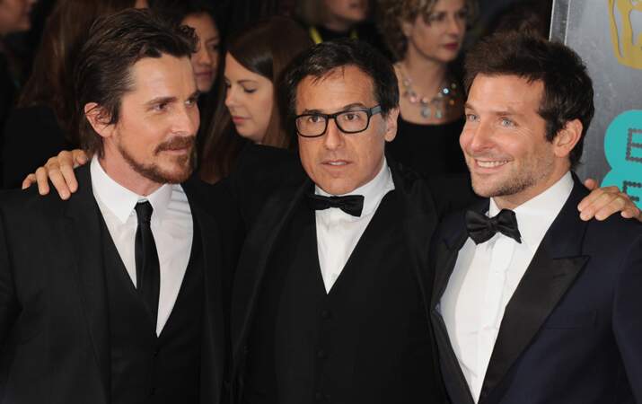 Le réalisateur David O. Russell, entouré de Christian Bale et Bradley Cooper