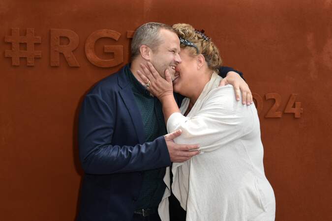 Roland-Garros 2017 : Marianne James embrasse tendrement son amoureux 