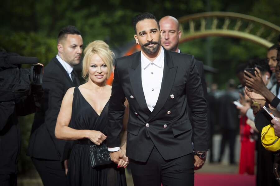 Adil Rami et Pamela Anderson à la cérémonie des trophées UNFP 