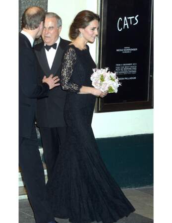 Kate Middleton et William arrivent au Royal Variety Performance