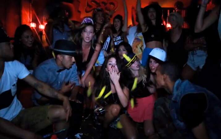 Selena Gomez s’éclate à sa fête d’anniversaire