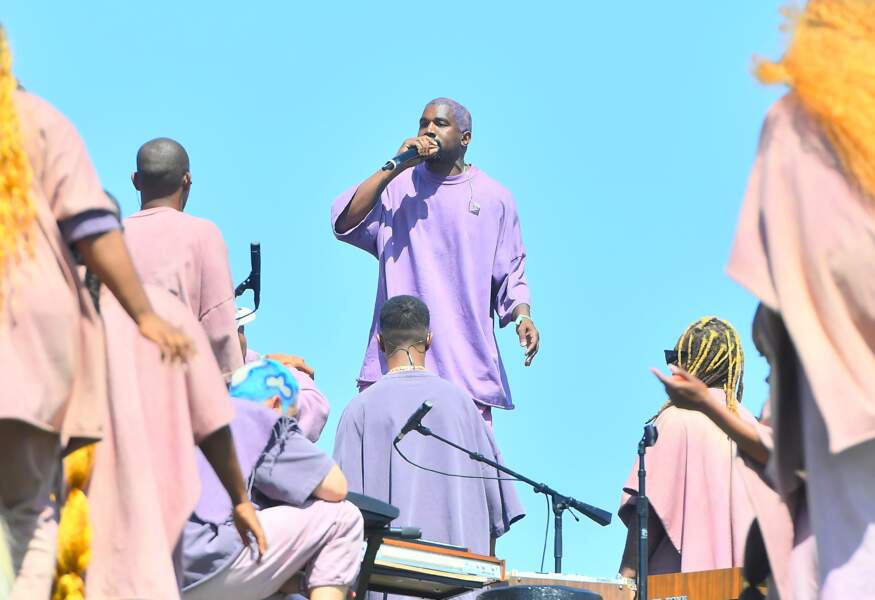 Kanye West a célébré une immense messe de Pâques le dimanche 21 avril au festival de Coachella