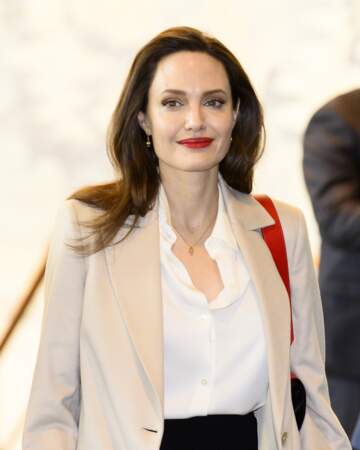 Angelie Jolie radieuse et souriante à son arrivée à l'Assemblée générale des Nations unies à New York
