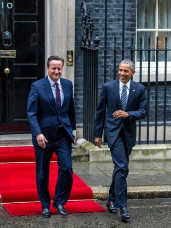 Même David Cameron ose la cravate violette ! 