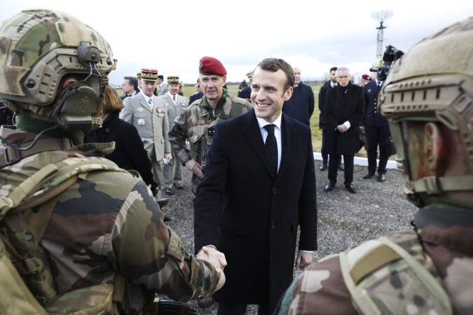 Emmanuel Macron à la rencontre de l'armée de terre ce jeudi 17 janvier