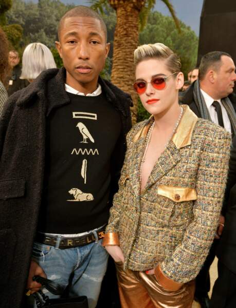 Kristen Stewart et Pharrell Williams au défilé Chanel haute couture printemps-été 2019, le 22 janvier