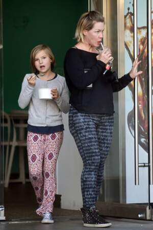 Jennie Garth : la star de Beverly Hills est enceinte de son 4ème enfant à 44 ans