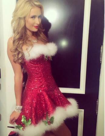 Paris Hilton : dis moi doudou, tu viens plus à la Christmas party ?