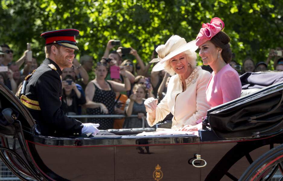 91ème anniversaire de la reine Elizabeth - Co-calèchage pour Kate Middleton, Camilla Parker-Bowles et Harry