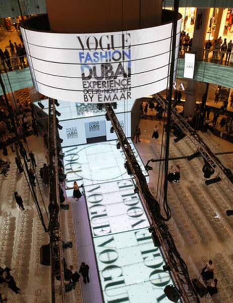 Le podium mis en place pour la VFDE dans le Dubaï Mall