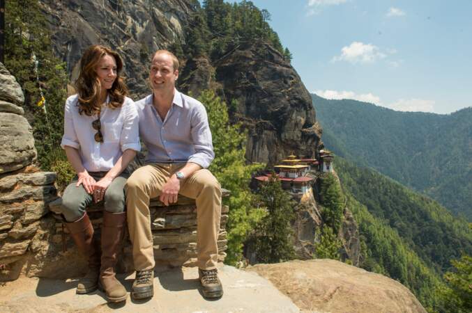 Kate Middleton et le prince William lors d'une visite au Bhoutan où ils étaient très proches