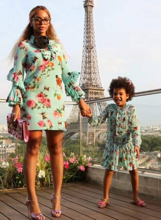 Beyoncé et Blue Ivy trop mignonnes en mode "touristes à Paris"