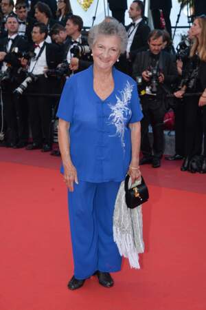 Marthe Villalonga en ensemble bleu