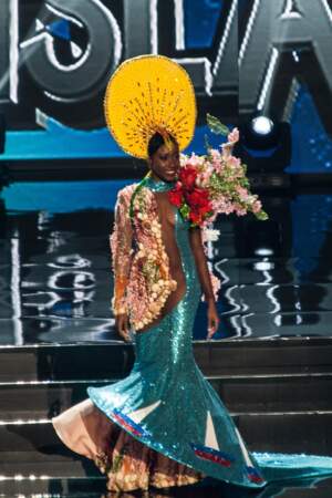 Miss Univers 2016 : Défilé en costume national pour Miss Îles Vierges britanniques