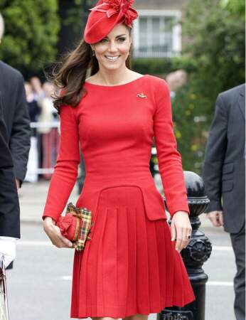 Kate Middleton pour le jubilé de diamant de la Reine avec le modèle manches longues le 3 juin 2012 