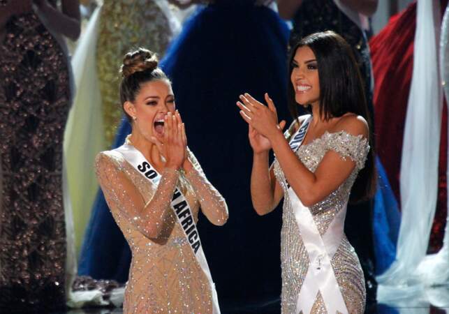 Miss Afrique du Sud face à Miss Colombie