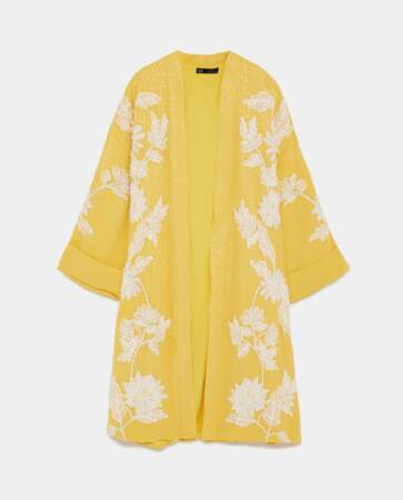 Coachella : Kimono brodé édition spéciale, Zara, 99,95 euros