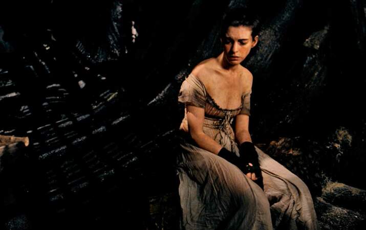 Anne Hathaway mincissime pour jouer Fantine dans Les Misérables