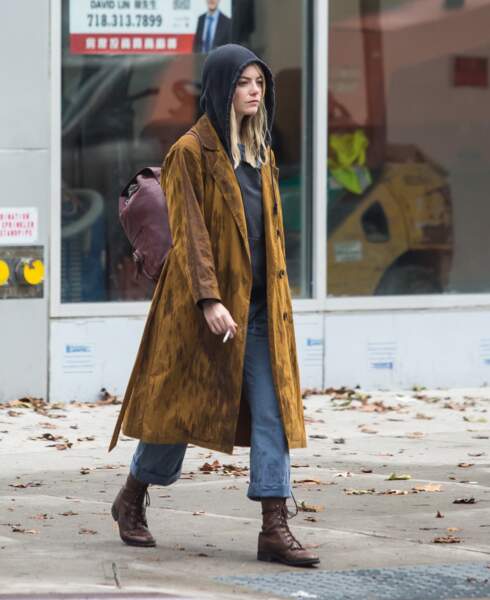 Les do et les don'ts de la semaine : le manteau long - Emma Stone