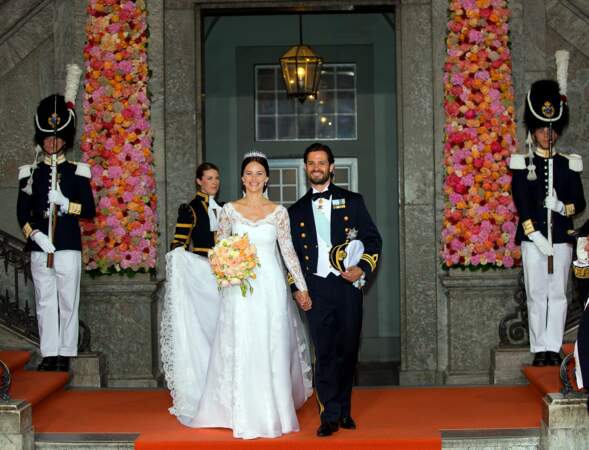 28. Elle épouse le 13 juin 2015 le prince Carl-Philip de Suède à Stockholm