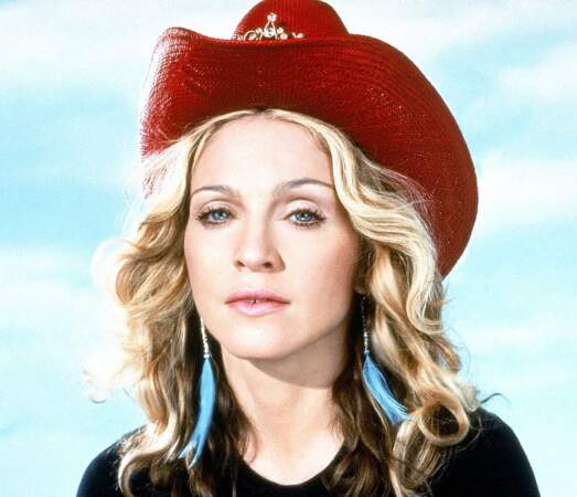 Ces stars qui ont VRAIMENT abusé de la chirurgie esthétique : Madonna avant