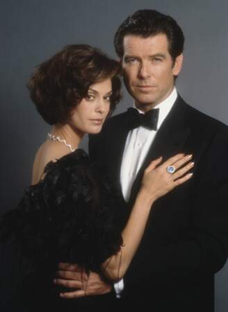 Teri Hatcher époque James Bond (1997)