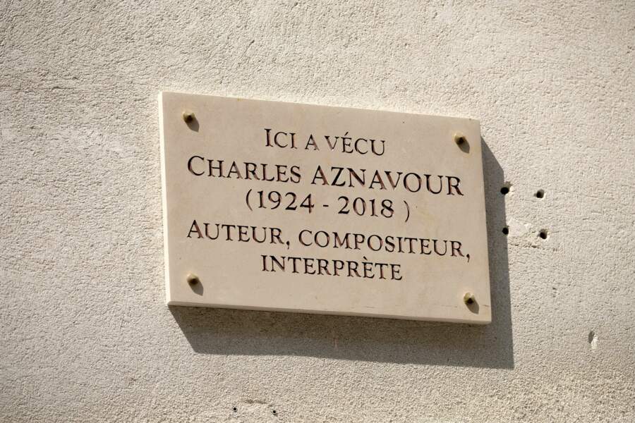 Hommage à Charles Aznavour à Paris