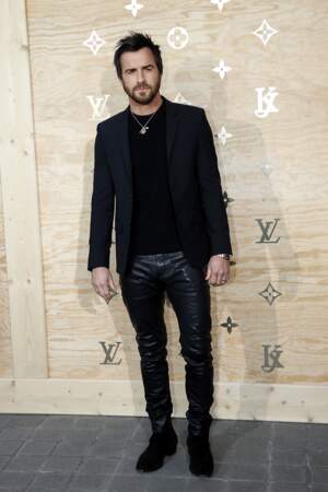 Soirée Louis Vuitton x Jeff Koons au Louvre : Justin "Super Sexy" Theroux