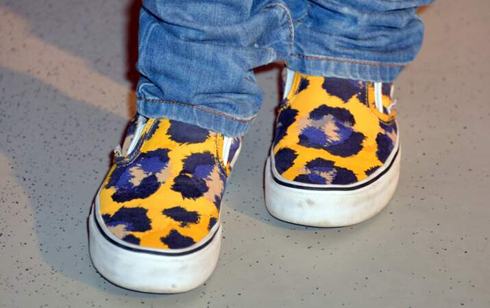 et ses chaussures léopard ! 
