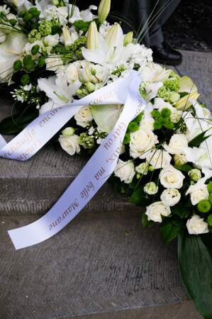 Obsèques de Maurane à Woluwe-Saint-Pierre en Belgique : les fleurs envoyées par Garou
