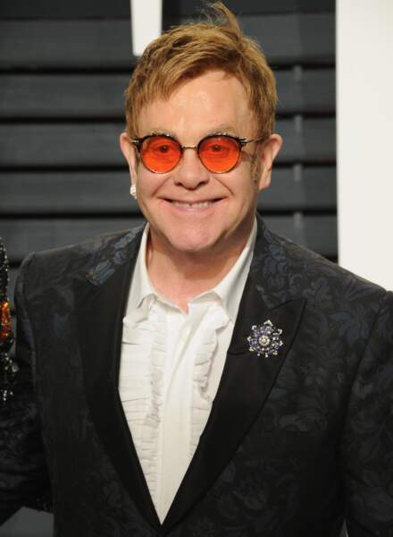 Ces stars qui ont des parrains et marraines célèbres : l'immense Elton John