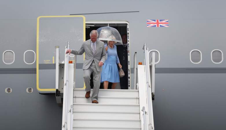 Le prince Charles et Camilla Parker-Bowles en visite officielle en France : ce 7 mai lors de leur arrivée à Nice