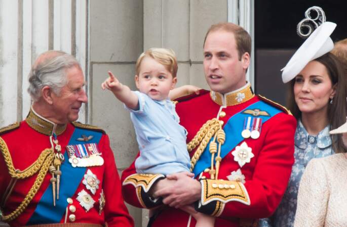 Anniversaire du Prince George - Le petit garçon a ADORÉ voir les avions, les défilés militaires...