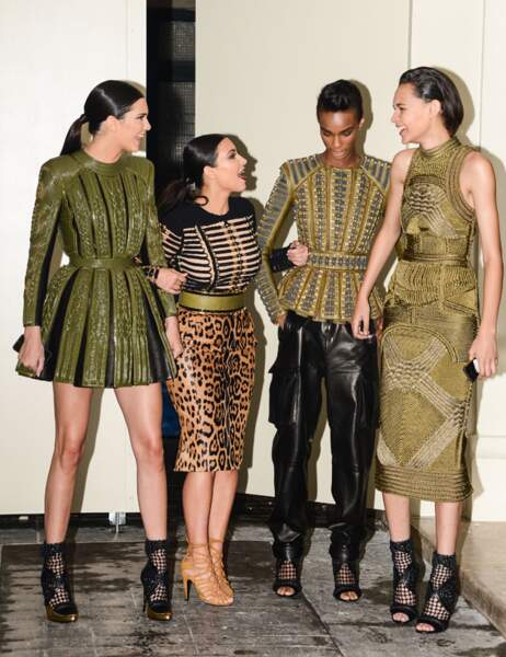 Kendall, Kim et deux tops à la soirée Vogue Foundation 