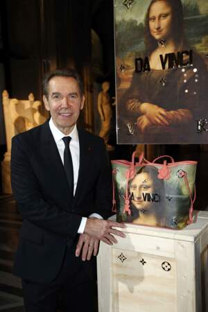 Soirée Louis Vuitton x Jeff Koons au Louvre : Jeff Koons et une de ses créations