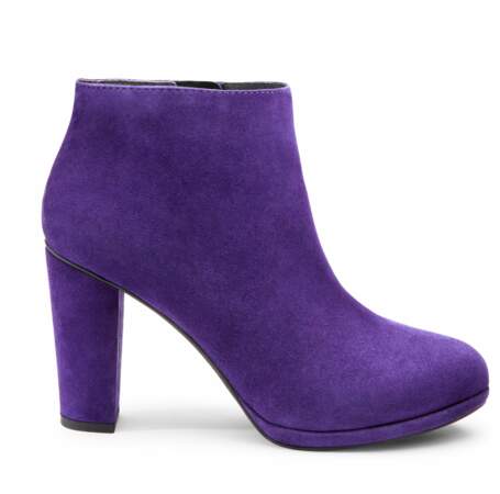 Navy + violet : boots, 140€ (Geox)