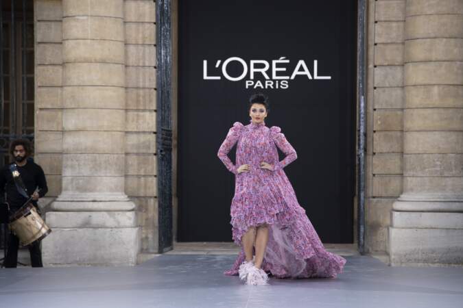 Aishwarya Rai lors du défilé L'Oréal Paris 