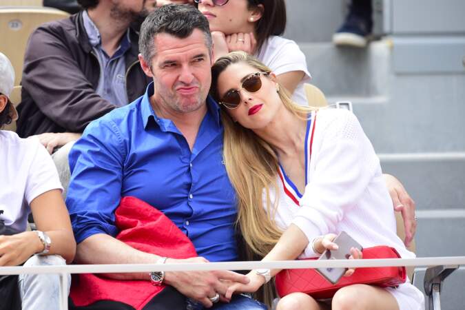 Arnaud Ducret et sa compagne Claire Francisci dans les tribunes de Roland Garros le 26 mai 2019