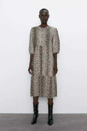 Robe mi-longue imprimée léopard, Zara, 19,95€