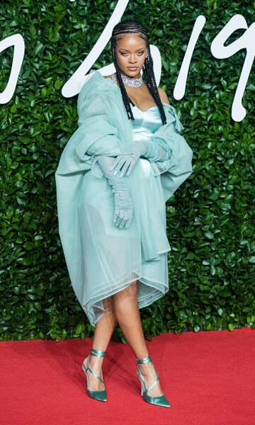 Do : Rihanna aux Fashion Awards