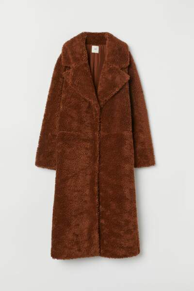 Manteau long en peluche, H&M, 49,99€ au lieu de 79,99€