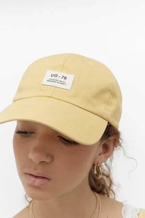 Casquette en toile, Urban Outfitters, 20 €