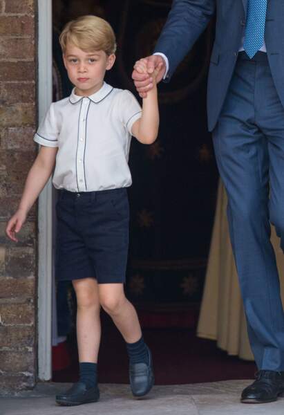 Le prince George le 9 juillet 2018 lors du baptême du prince Louis