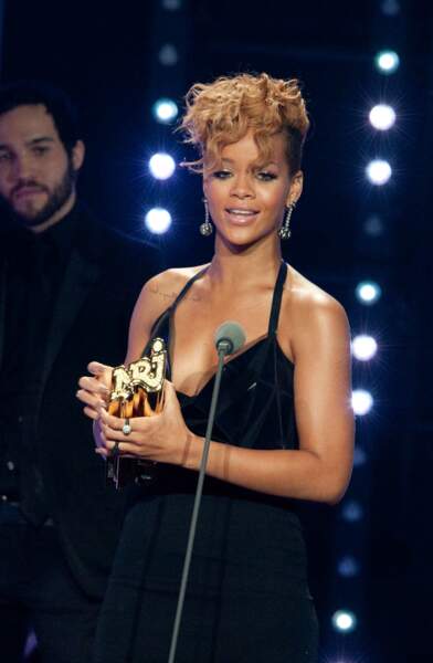 Mais le prix devait en réalité revenir à Rihanna ! 