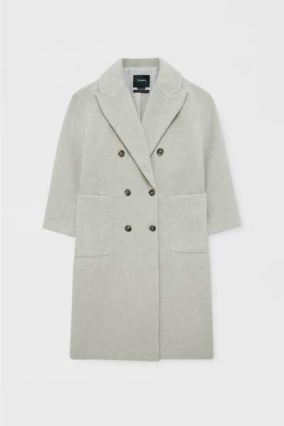 Manteau long beige à poches plaquées, Pull & Bear, 59,99 euros
