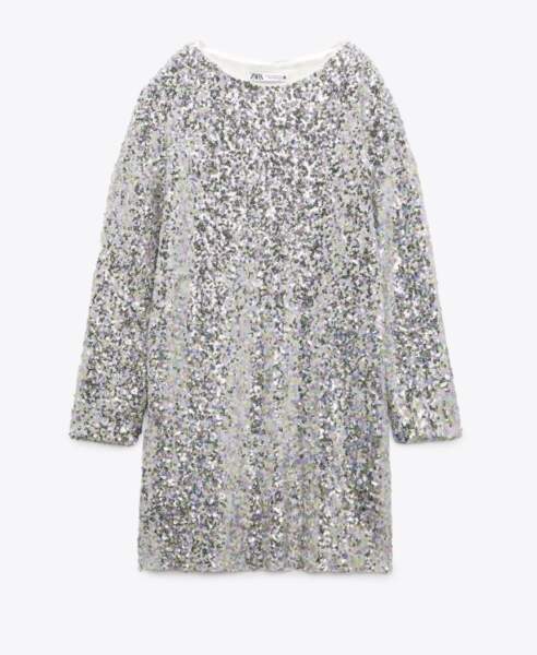 Mini robe à paillettes argentées Zara, 49,95 euros