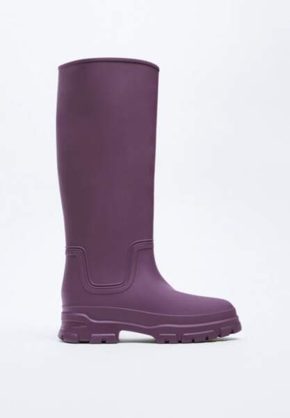Bottes de pluie violettes, Zara, 55,95 euros