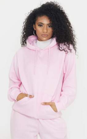 Hoodie oversize rose clair à broderie PrettyLittleThing, 24 euros