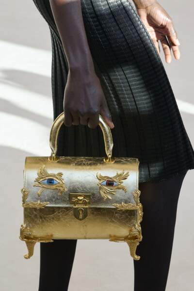 Sac commode Schiaparelli  Haute Couture printemps-été 2022