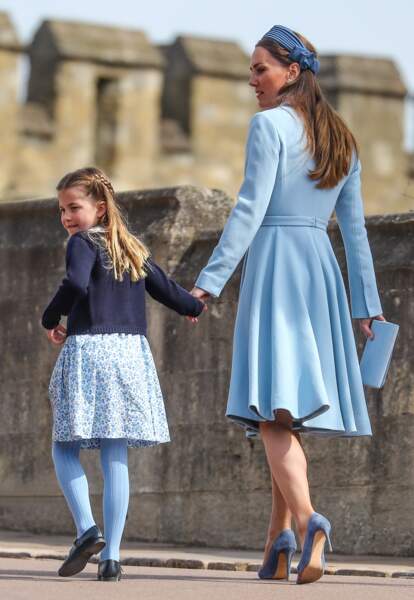 Kate Middleton et la princesse Charlotte à la messe de Pâques
